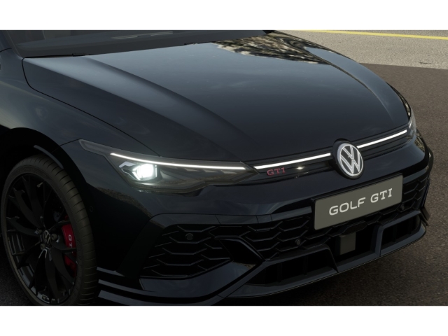 Clubsport 2.0 TSI DSG Black Style IQ.LIGH 6