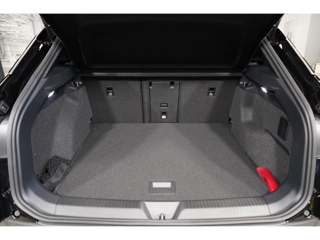 Pro Black Edition IQ.DRIVE Komfortpaket 12