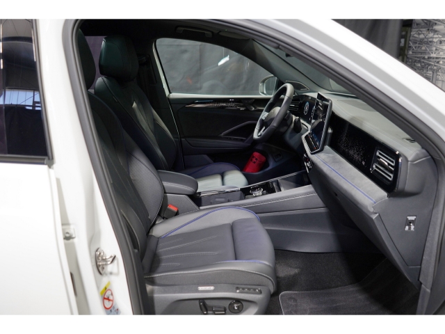 R-Line 2.0 TDI SCR DSG 4MOTION Black Style