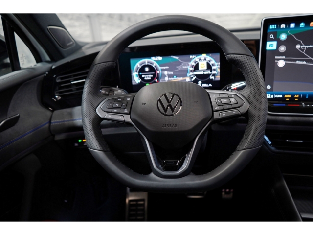 R-Line 2.0 TDI SCR DSG 4MOTION Black Style