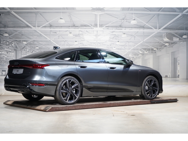 Sportback S line quattro TechPro AHK HUD 3