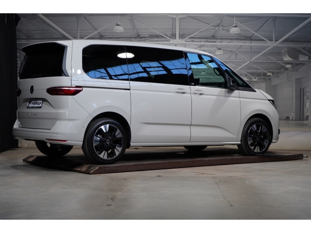 2.0 TDI DSG Generation AHK IQ.LIGHT 3