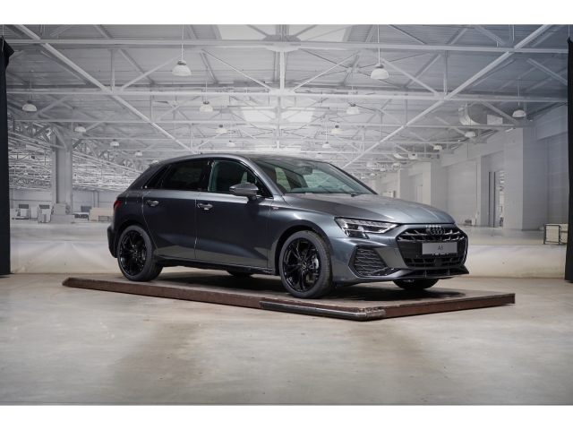 Sportback S line TFSI Tech+ PANO SONOS 4
