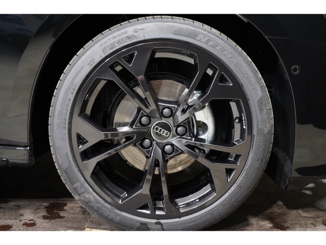 Sportback S line TFSI Tech+ Pano 18 Zoll 14