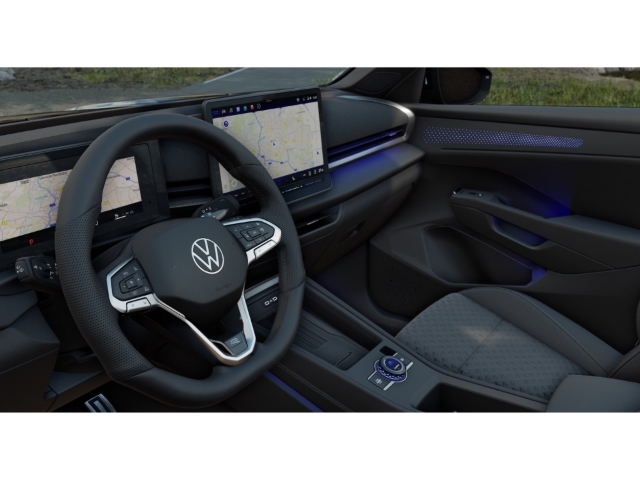 R-Line 1.5 eTSI OPF DSG IQ.LIGHT IQ.Drive 8