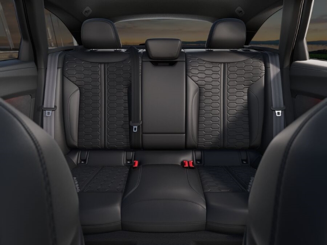 Avant Sport Paket AHK HUD PANO B&O 10