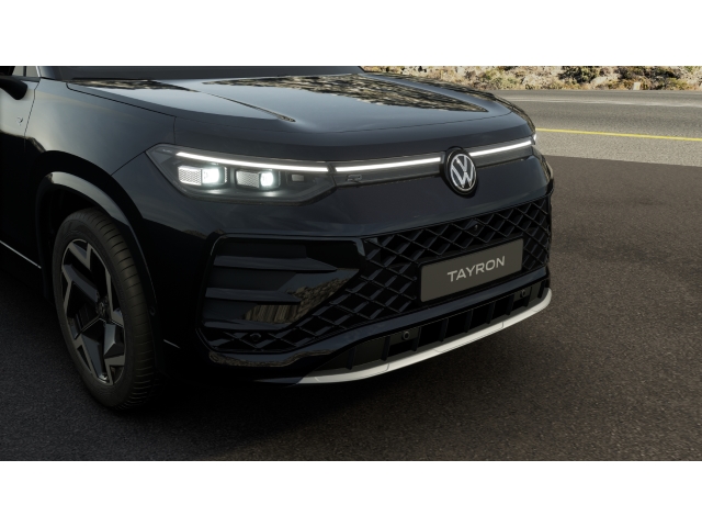 R-Line 1.5 eHybrid OPF DSG AHK IQ.DRIVE Pre 7