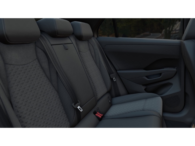 R-Line 1.5 eTSI OPF DSG IQ.LIGHT IQ.DRIVE 9
