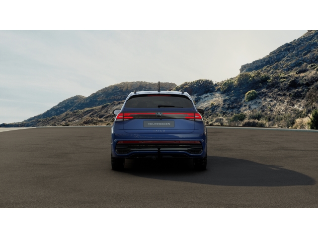 R-Line 1.5 TSI DSG Black Style IQ.DRIVE 6