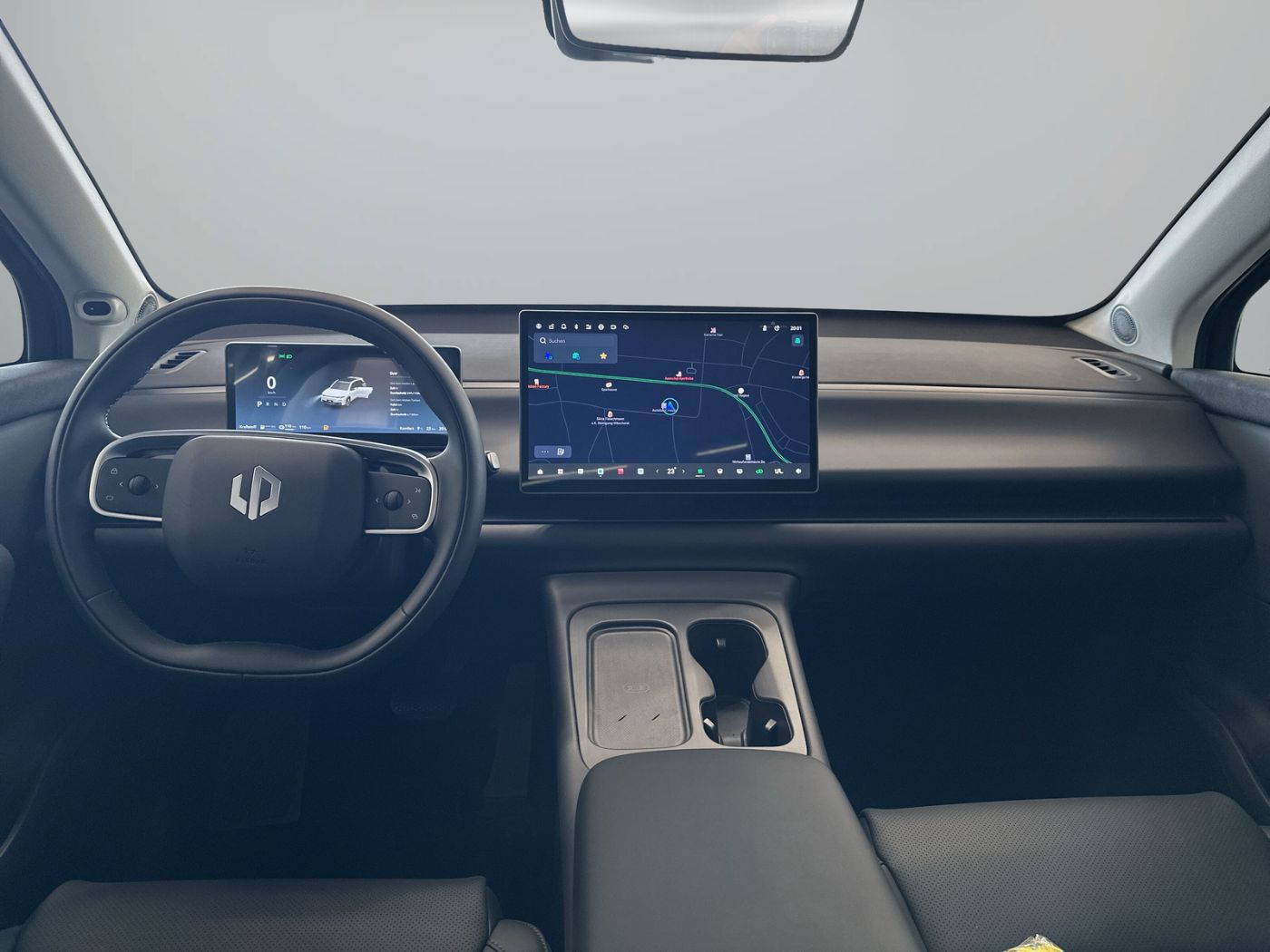 REEV Design bis zu 974 KM komb. Reichweite 13